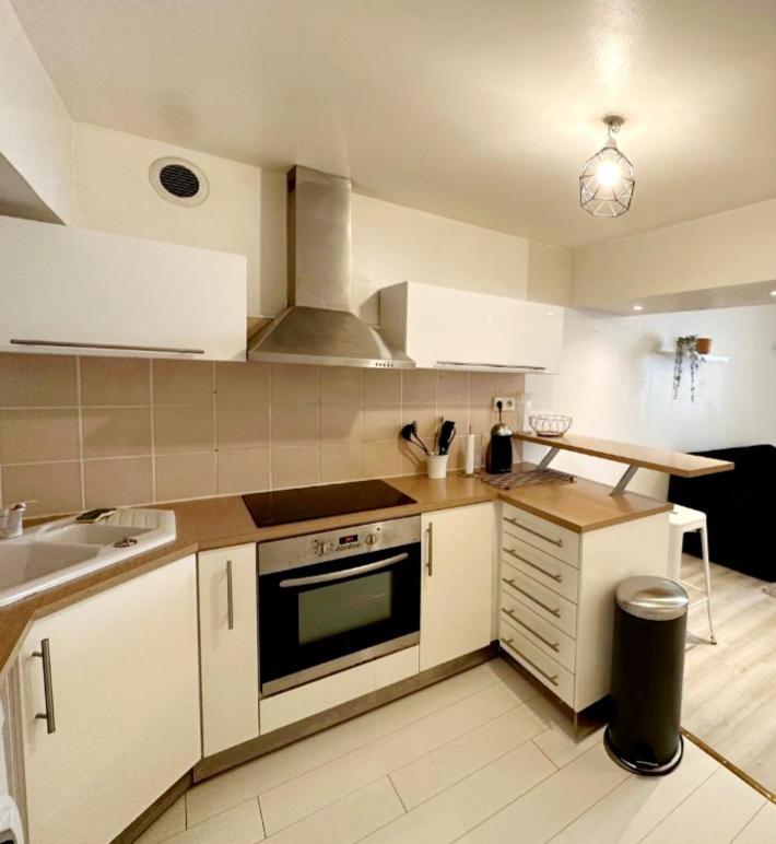 Appartement Avec Terrasse - Orleans - Quai De Loire Exterior foto